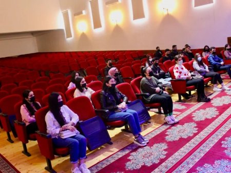Hüseyn Qaraşov: Akademiyamızın əsas hədəfi elmi biliklərə, tədqiqat bacarığına yiyələnən, cəmiyyət-fərd münasibətlərinə həssaslıqla yanaşan, peşəkar kadr kimi həyata hazır olan gənc mütəxəssislər yetişdirməkdən ibarətdir